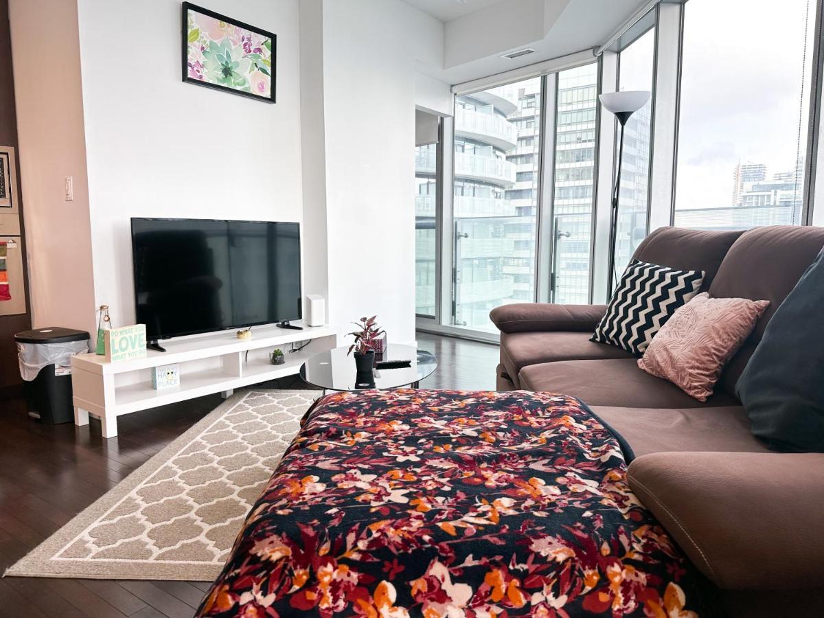 تورونتو Luxury 2 Bedrooms With Lakeview Cn Tower Entertainment District Rogers Centre المظهر الخارجي الصورة