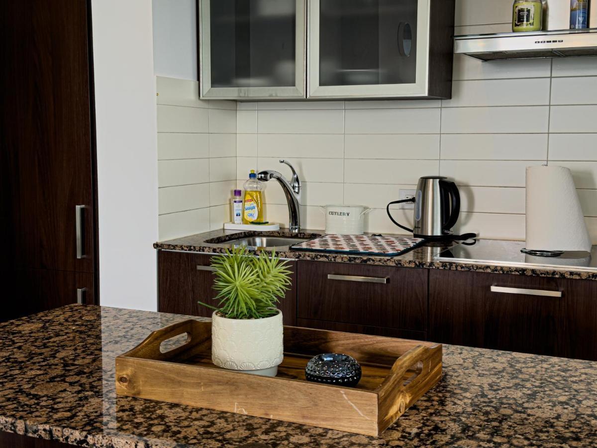 تورونتو Luxury 2 Bedrooms With Lakeview Cn Tower Entertainment District Rogers Centre المظهر الخارجي الصورة