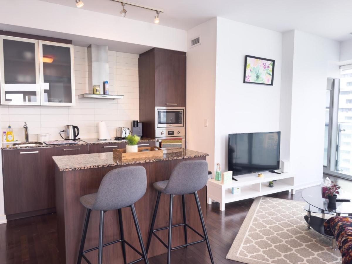 تورونتو Luxury 2 Bedrooms With Lakeview Cn Tower Entertainment District Rogers Centre المظهر الخارجي الصورة