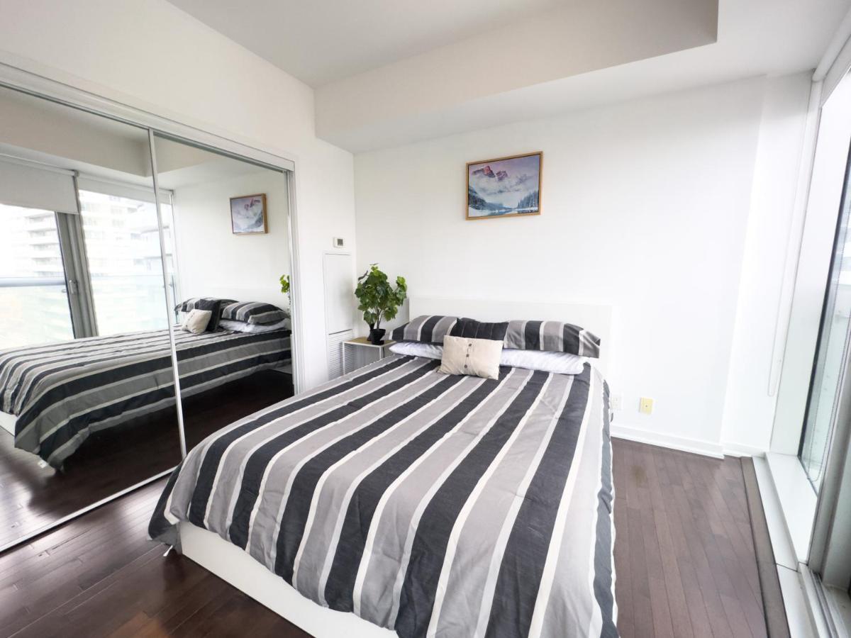 تورونتو Luxury 2 Bedrooms With Lakeview Cn Tower Entertainment District Rogers Centre المظهر الخارجي الصورة